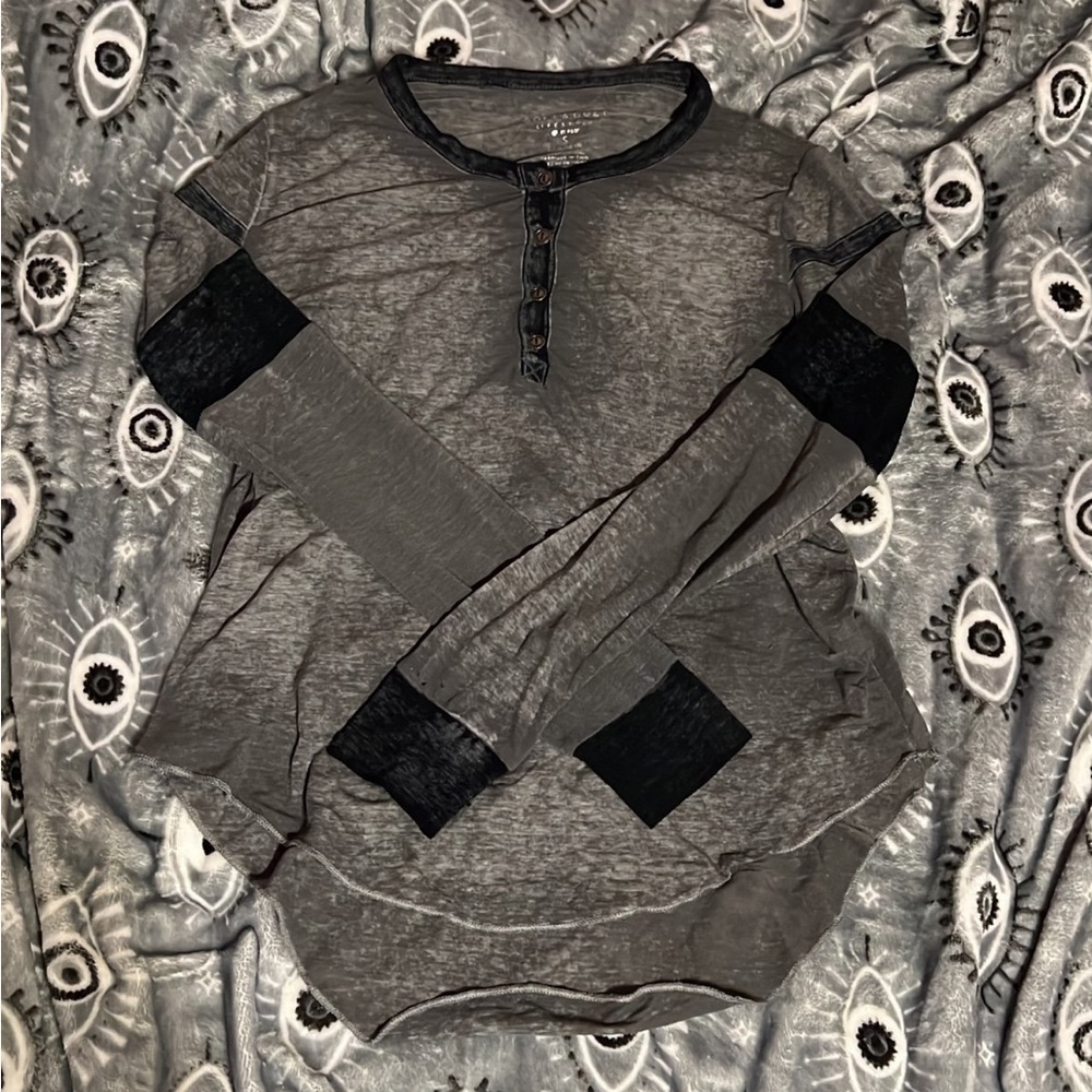 Gray Long Sleeve Top
